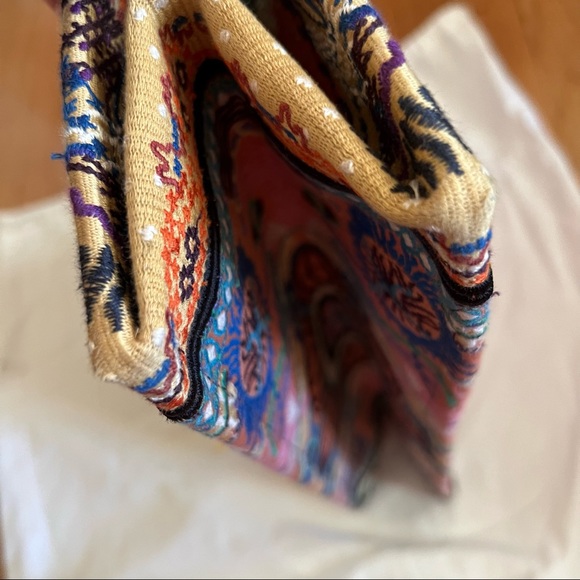 CHRISTIAN DIOR LARGE BOOK TOTE MULTICOLOR CANVAS EMBROIDED IN LIGHTS - Picture 7 of 14